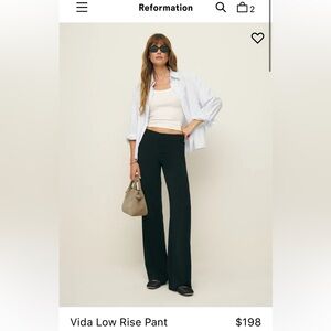 Black Reformation low rise vida pants in size 2